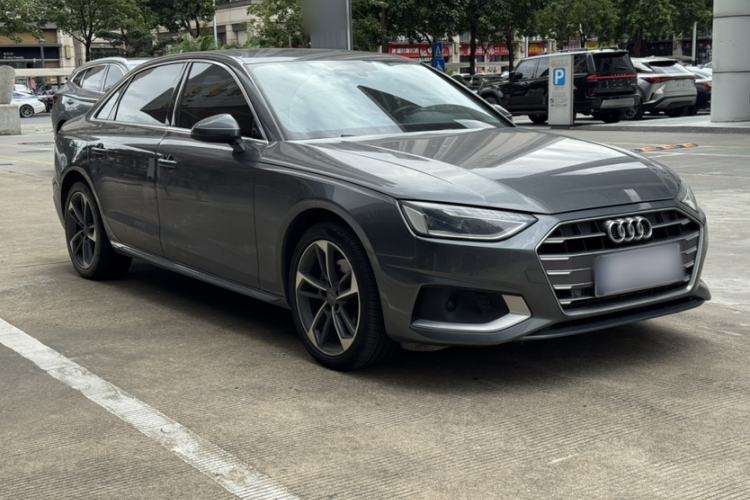 Used Audi A4L 2020 40 TFSI Fashionable and Elegant Model Exterior 6