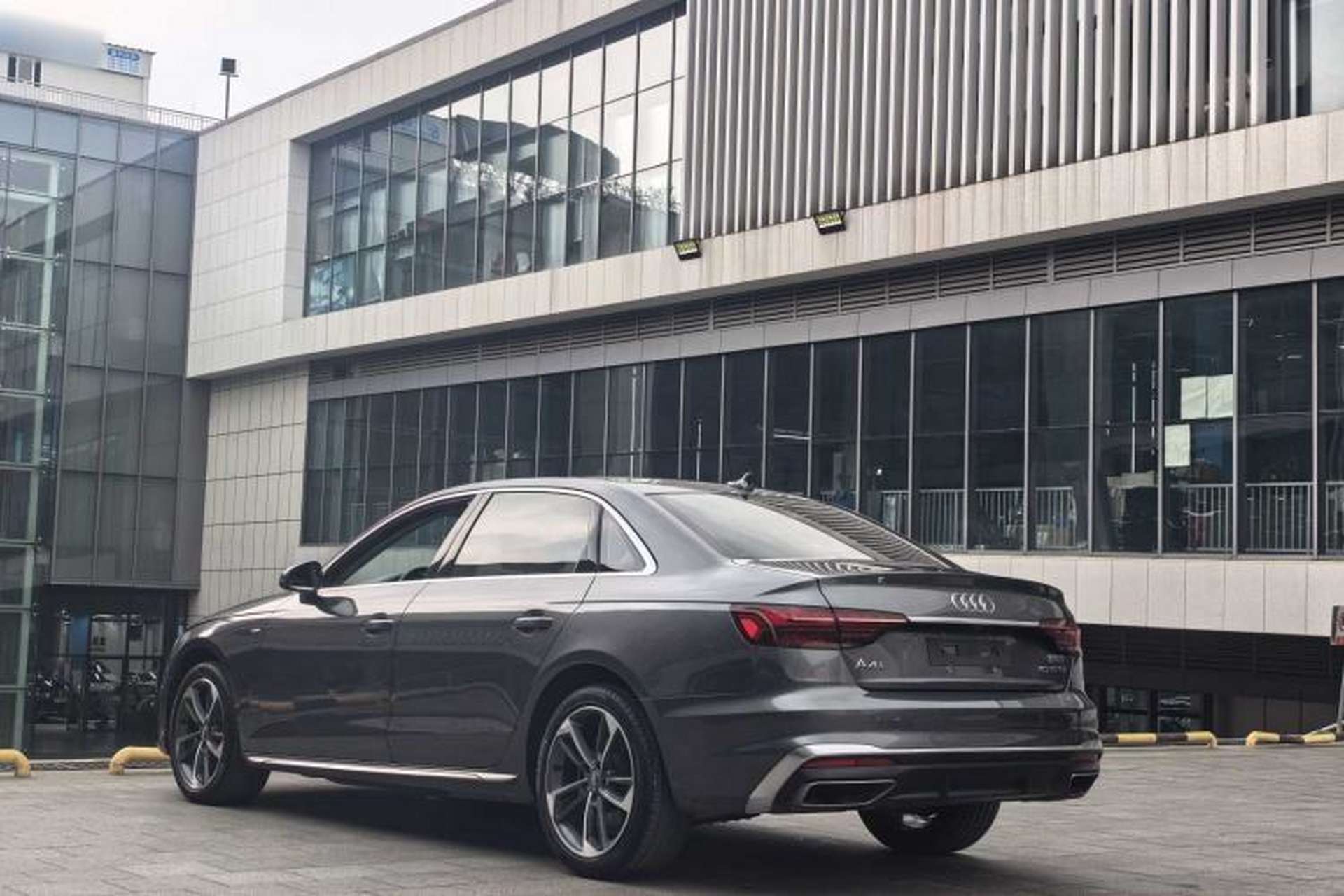 Used Audi A4L 2020 40 TFSI Fashion Dynamic Model Exterior 7