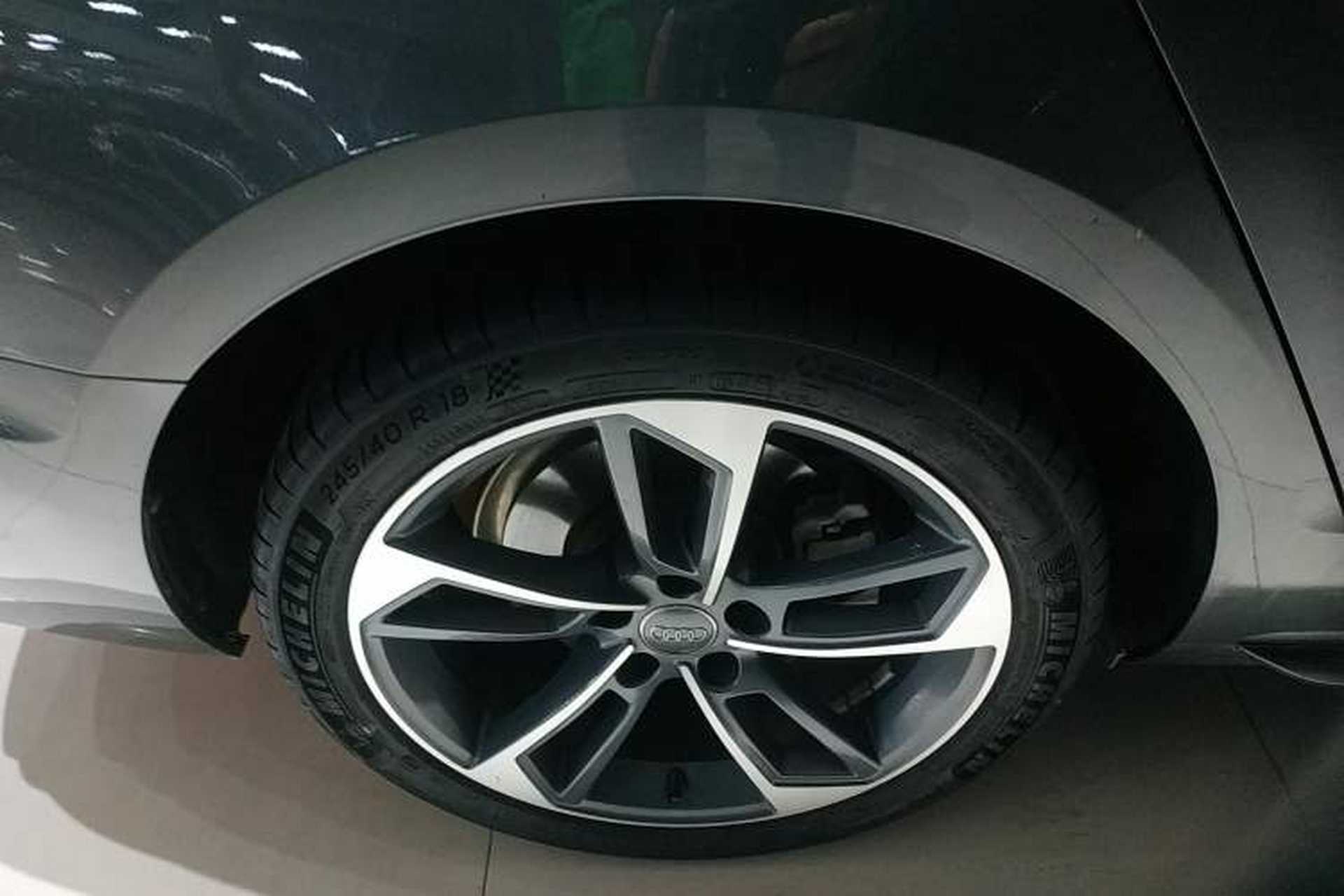 Used Audi A4L 2020 40 TFSI Fashionable and Elegant Model Exterior 8