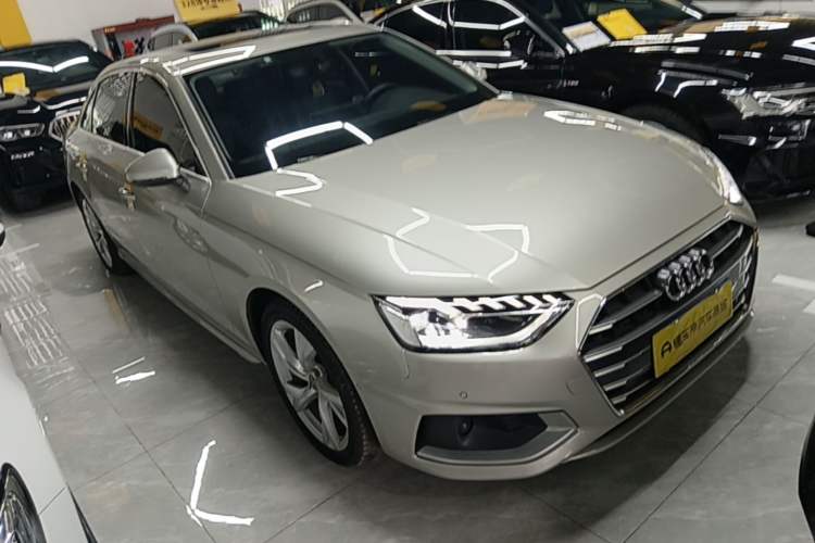 Used Audi A4L 2020 40 TFSI Luxury Prestige Edition Front Right 45 Deg