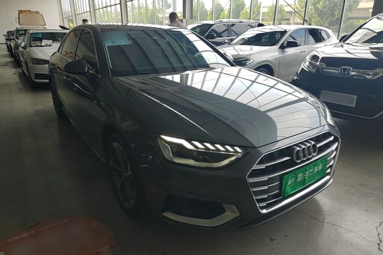 Used Audi A4L 2020 40 TFSI Fashionable and Elegant Model Front Right 45 Deg