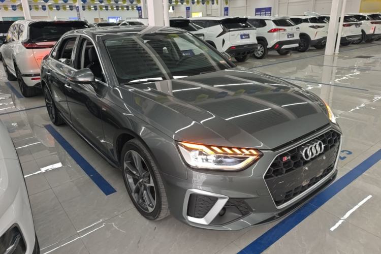 Used Audi A4L 2020 40 TFSI Fashion Dynamic Model Front Right 45 Deg