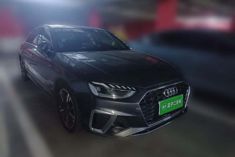 Used Audi A4L 2020 40 TFSI Luxury Dynamic Model Front Right 45 Deg
