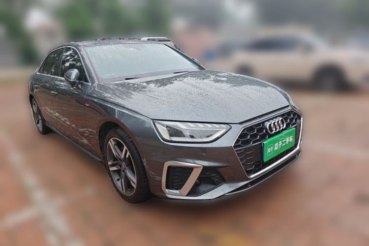 Used Audi A4L 2020 40 TFSI Luxury Dynamic Model Front Right 45 Deg