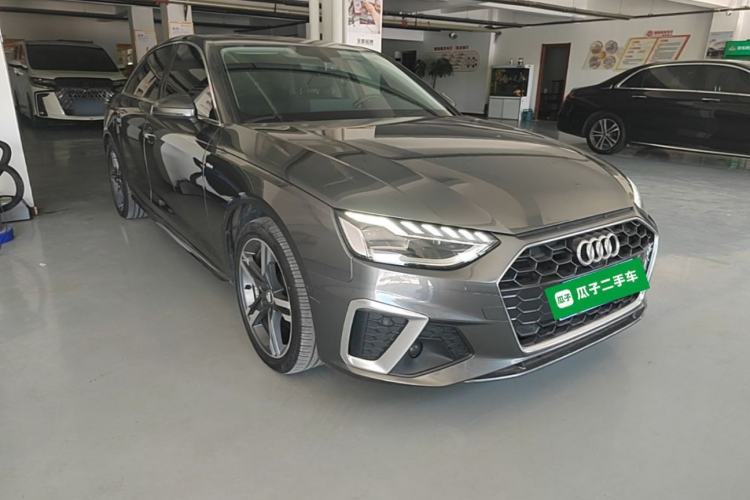 Used Audi A4L 2020 40 TFSI Luxury Dynamic Model Front Right 45 Deg