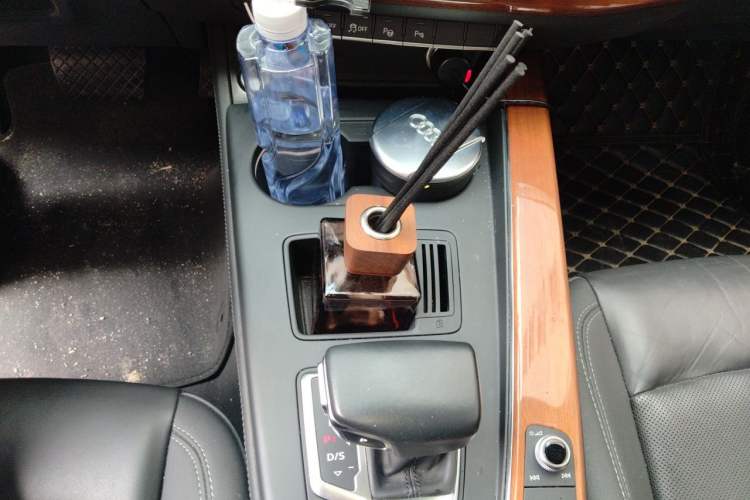Used Audi A4L 2020 40 TFSI Luxury Prestige Edition Gear Lever