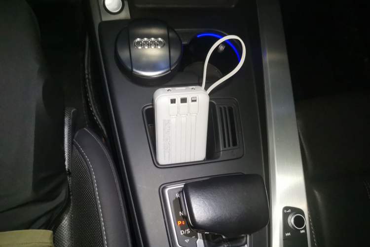 Used Audi A4L 2020 40 TFSI Fashion Dynamic Model Gear Lever