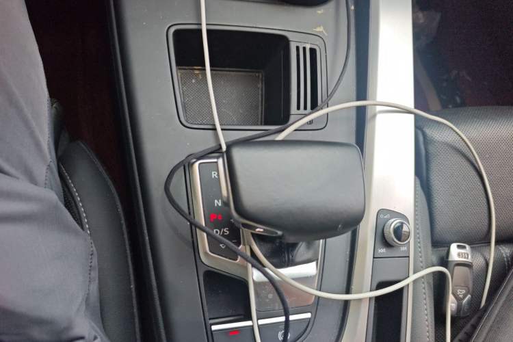 Used Audi A4L 2020 40 TFSI Luxury Dynamic Model Gear Lever