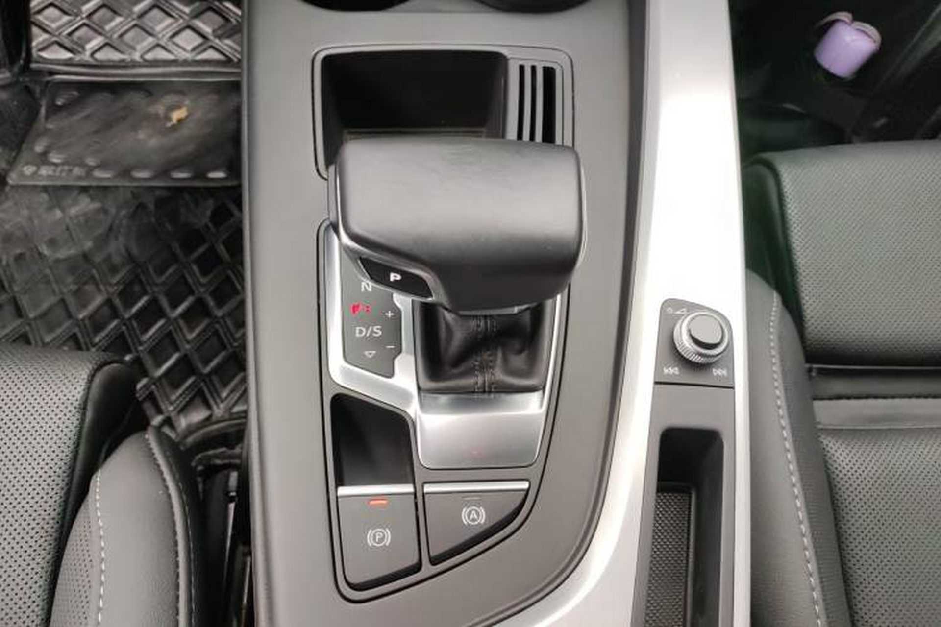 Used Audi A4L 2020 40 TFSI Luxury Dynamic Model Gear Lever