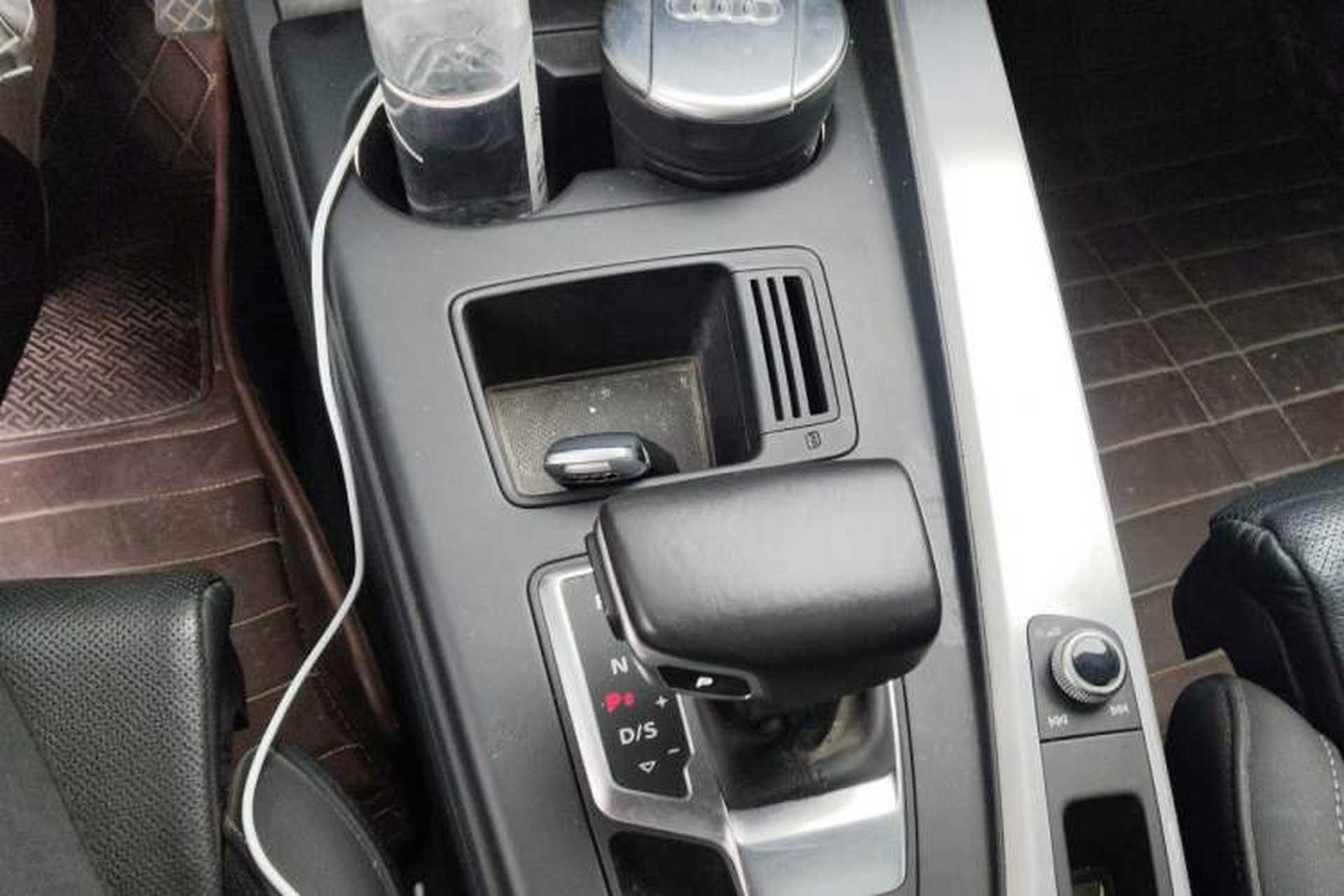 Used Audi A4L 2020 40 TFSI Fashion Dynamic Model Gear Lever
