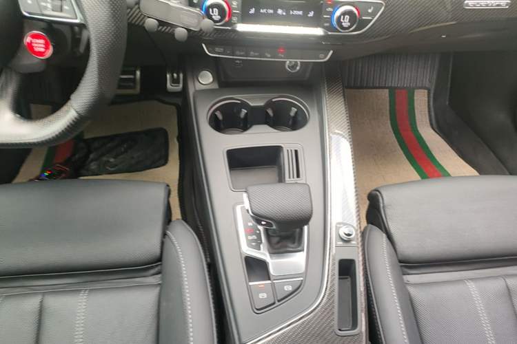 Used Audi A4L 2020 40 TFSI Luxury Dynamic Model Gear Lever