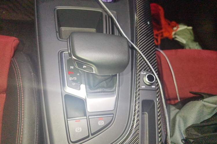 Used Audi A4L 2020 45 TFSI quattro Prestige Dynamic Edition Gear Lever