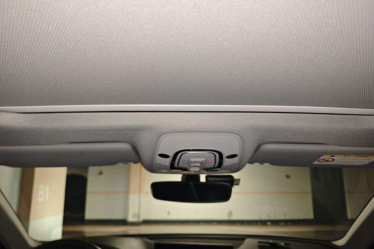 Used Audi A4L 2020 40 TFSI Luxury Dynamic Model Headliner
