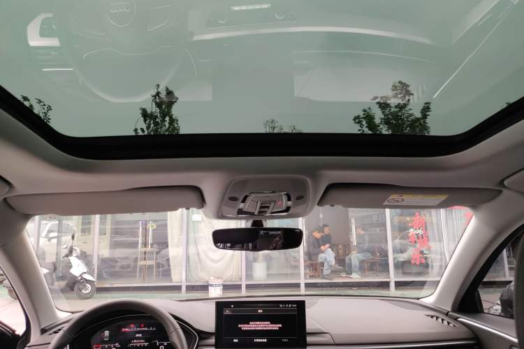 Used Audi A4L 2020 40 TFSI Luxury Dynamic Model Headliner