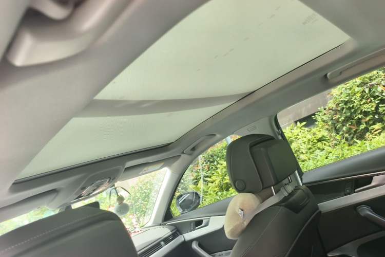 Used Audi A4L 2020 40 TFSI Fashion Dynamic Model Headliner