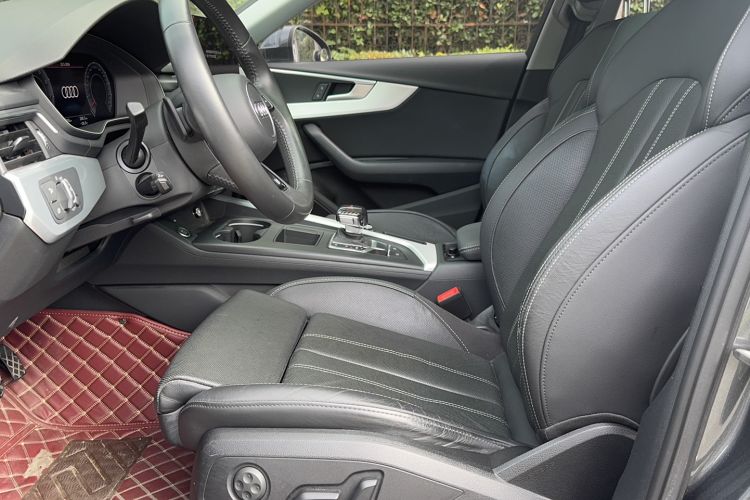 Used Audi A4L 2020 40 TFSI Fashion Dynamic Model Interior 1