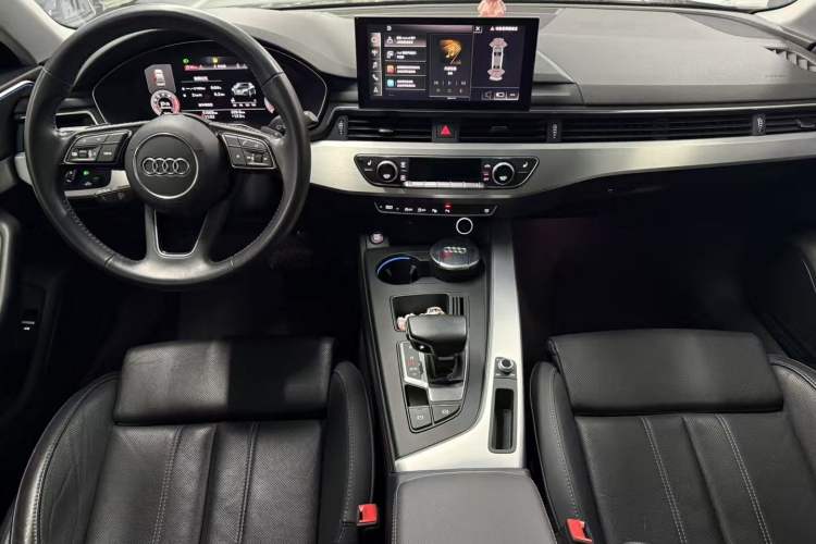Used Audi A4L 2020 40 TFSI Luxury Dynamic Model Interior 1