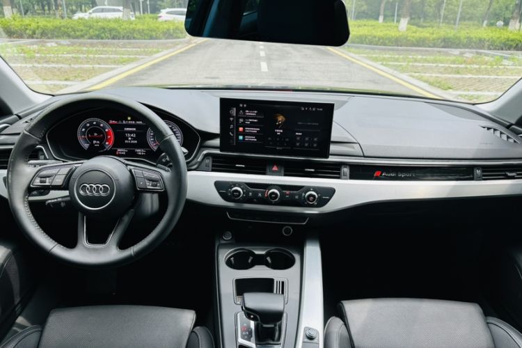 Used Audi A4L 2020 40 TFSI Fashion Dynamic Model Interior 1