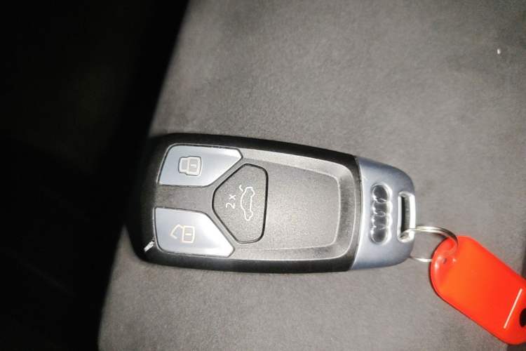 Used Audi A4L 2020 40 TFSI Luxury Dynamic Model Interior 1
