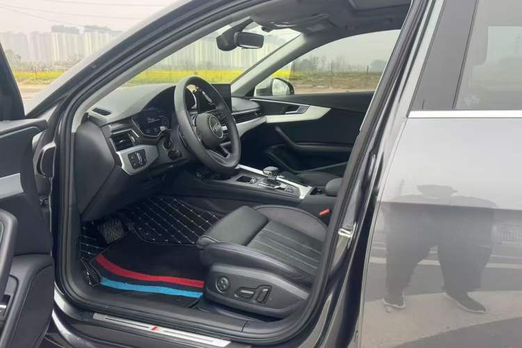 Used Audi A4L 2020 40 TFSI Fashion Dynamic Model Interior 1