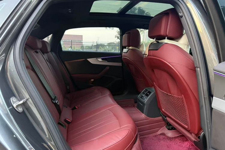 Used Audi A4L 2020 40 TFSI Luxury Dynamic Model Interior 10