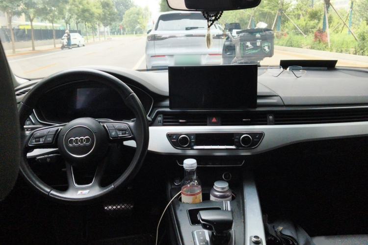 Used Audi A4L 2020 40 TFSI Luxury Prestige Edition Interior 2