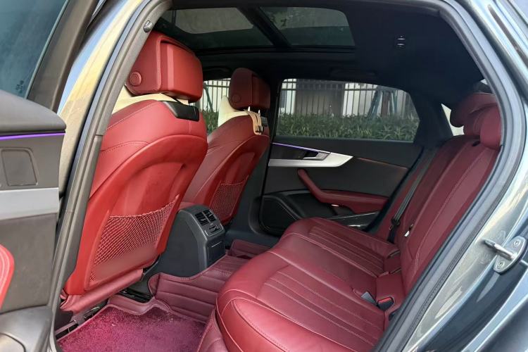 Used Audi A4L 2020 40 TFSI Luxury Dynamic Model Interior 2