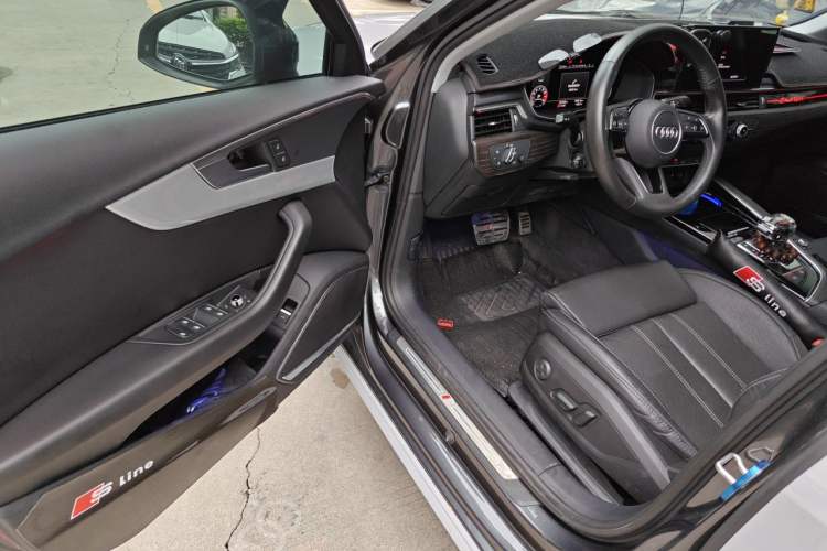 Used Audi A4L 2020 40 TFSI Fashion Dynamic Model Interior 3