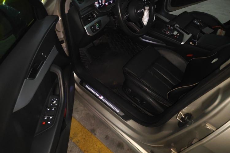 Used Audi A4L 2020 40 TFSI Fashion Dynamic Model Interior 3