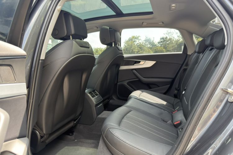 Used Audi A4L 2020 40 TFSI Fashion Dynamic Model Interior 3