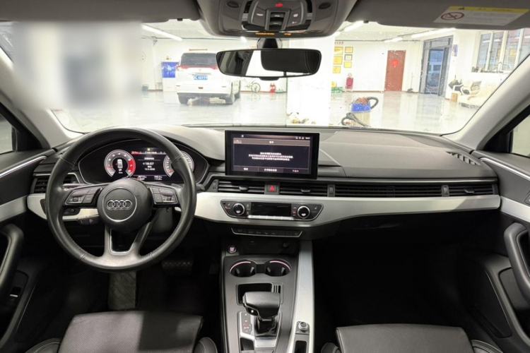 Used Audi A4L 2020 40 TFSI Luxury Dynamic Model Interior 3