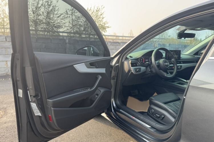 Used Audi A4L 2020 40 TFSI Fashion Dynamic Model Interior 3