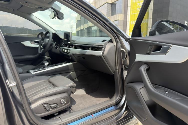 Used Audi A4L 2020 40 TFSI Fashion Dynamic Model Interior 5