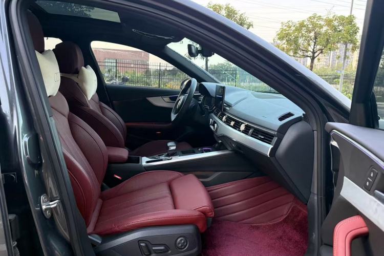 Used Audi A4L 2020 40 TFSI Luxury Dynamic Model Interior 5