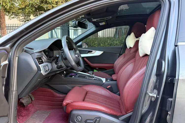 Used Audi A4L 2020 40 TFSI Luxury Dynamic Model Interior 6