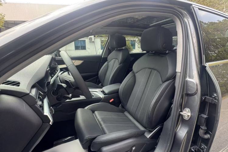 Used Audi A4L 2020 40 TFSI Fashion Dynamic Model Interior 7