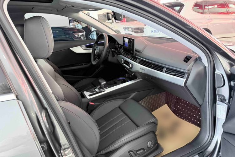 Used Audi A4L 2020 40 TFSI quattro Luxury Dynamic Model Interior 8