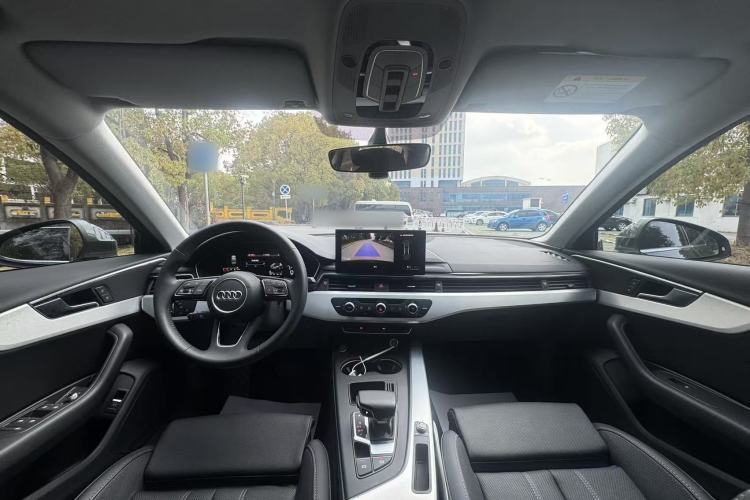 Used Audi A4L 2020 40 TFSI Fashion Dynamic Model Interior 9