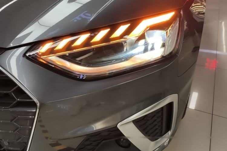 Used Audi A4L 2020 40 TFSI Fashion Dynamic Model Left Front Headlight