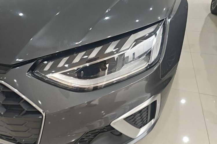 Used Audi A4L 2020 40 TFSI quattro Luxury Dynamic Model Left Front Headlight