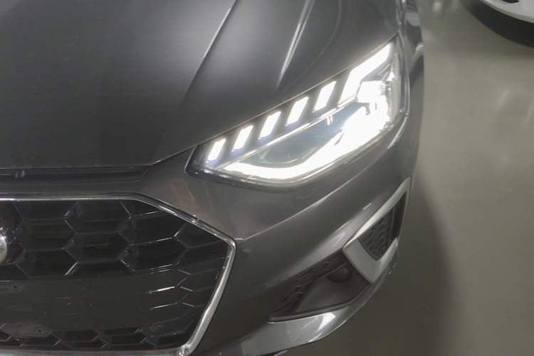 Used Audi A4L 2020 40 TFSI Fashion Dynamic Model Left Front Headlight