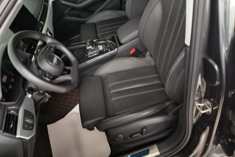 Used Audi A4L 2020 40 TFSI Luxury Dynamic Model Left Front Seat