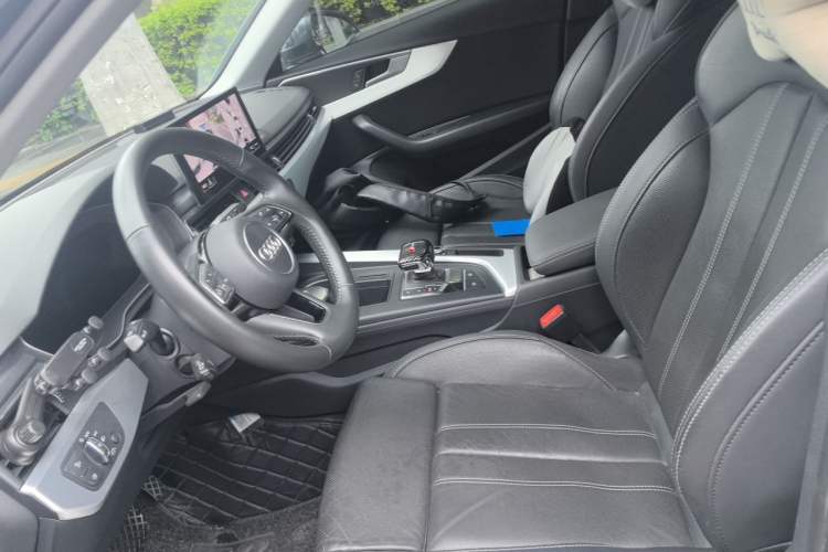 Used Audi A4L 2020 40 TFSI Fashion Dynamic Model Left Front Seat