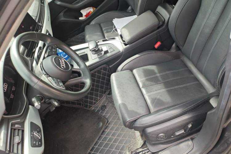 Used Audi A4L 2020 40 TFSI quattro Luxury Dynamic Model Left Front Seat