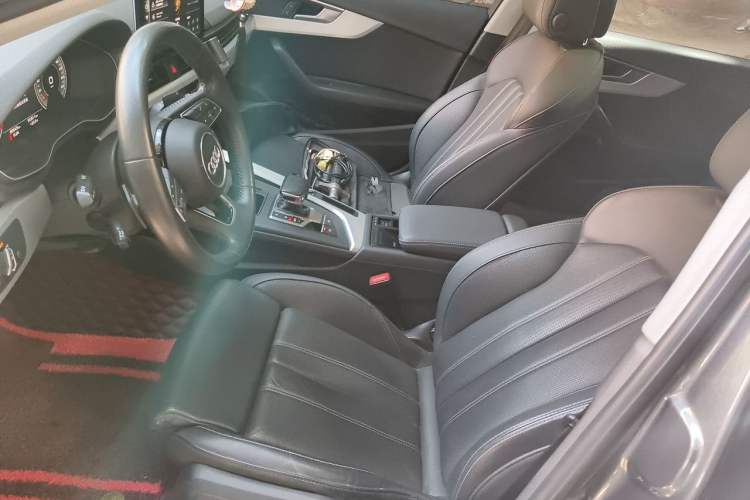Used Audi A4L 2020 40 TFSI Fashion Dynamic Model Left Front Seat