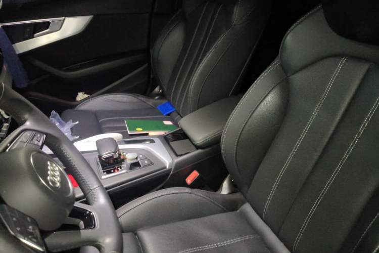 Used Audi A4L 2020 40 TFSI Luxury Dynamic Model Left Front Seat