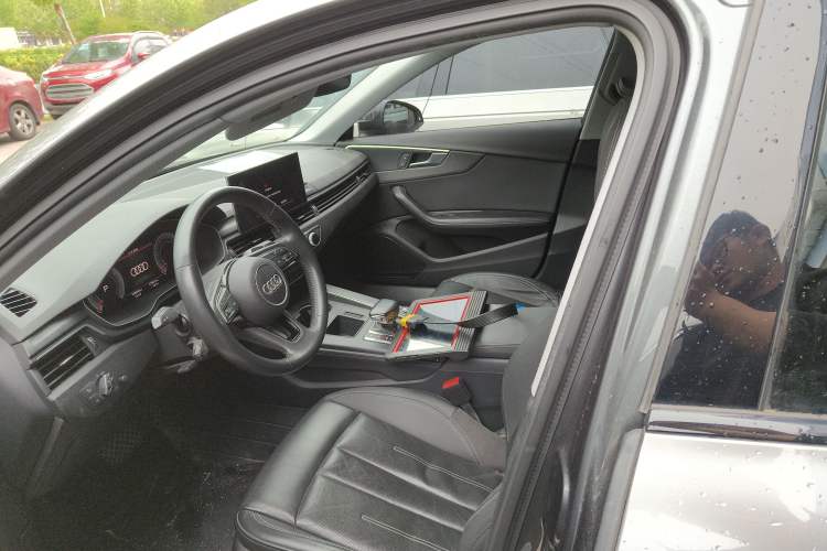 Used Audi A4L 2020 40 TFSI Luxury Prestige Edition Left Front Seat