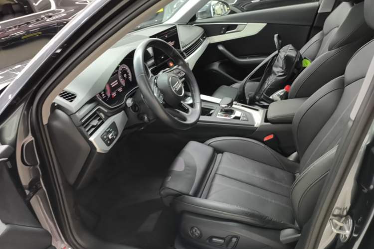 Used Audi A4L 2020 40 TFSI Fashion Dynamic Model Left Front Seat