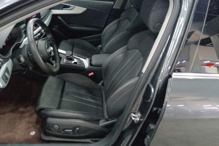 Used Audi A4L 2020 40 TFSI Fashion Dynamic Model Left Front Seat
