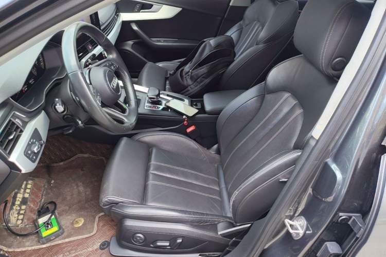 Used Audi A4L 2020 40 TFSI Luxury Dynamic Model Left Front Seat